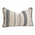 Cuscino decorativo 50x30 cm in tessuto beige e blu con frange stile boho